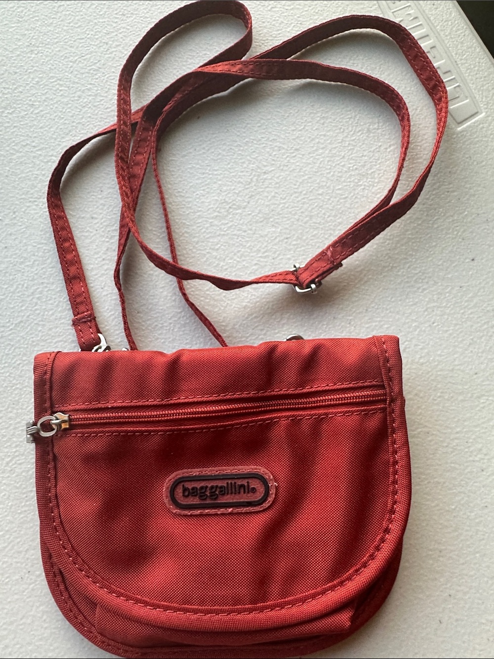 Baggallini Red Small Crossbody Shoulder Bag